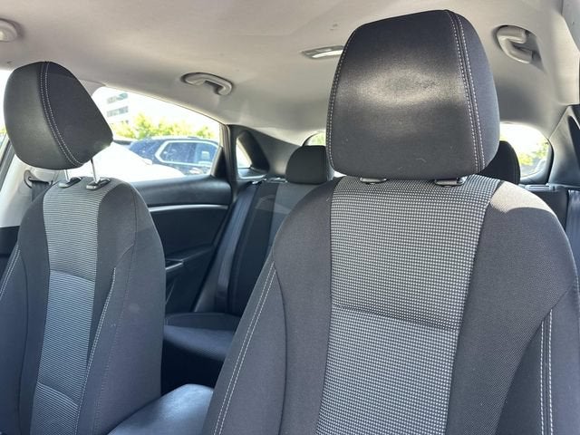 2016 Hyundai Elantra GT Base