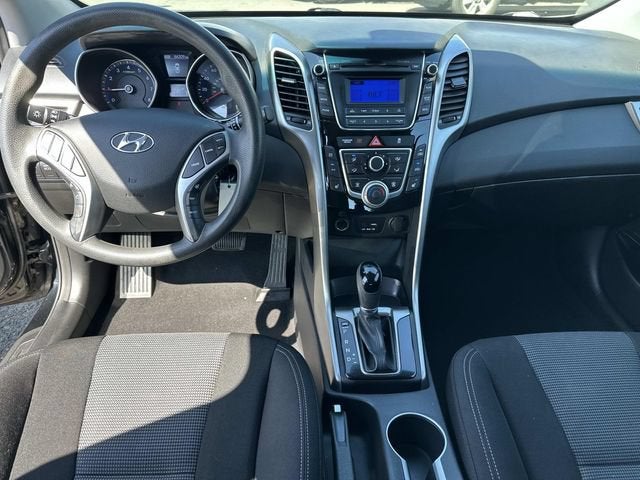 2016 Hyundai Elantra GT Base