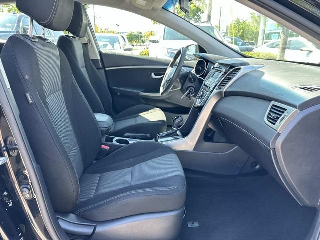 2016 Hyundai Elantra GT Base