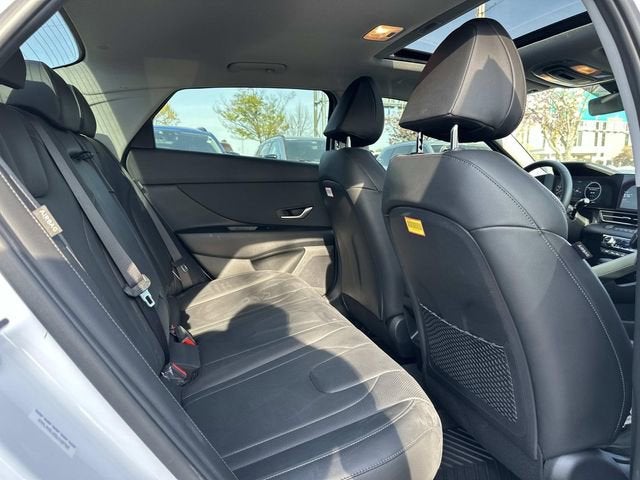2025 Hyundai Elantra Hybrid Limited