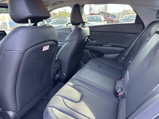 2025 Hyundai Elantra Hybrid Limited