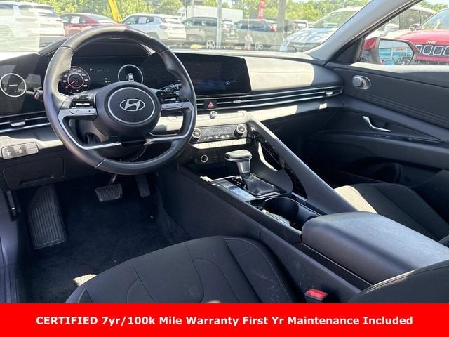 2025 Hyundai Elantra SEL Convenience