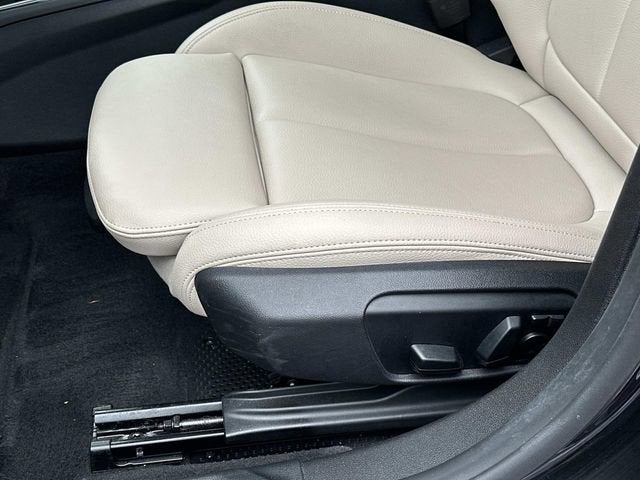 2021 BMW 2 Series 228i