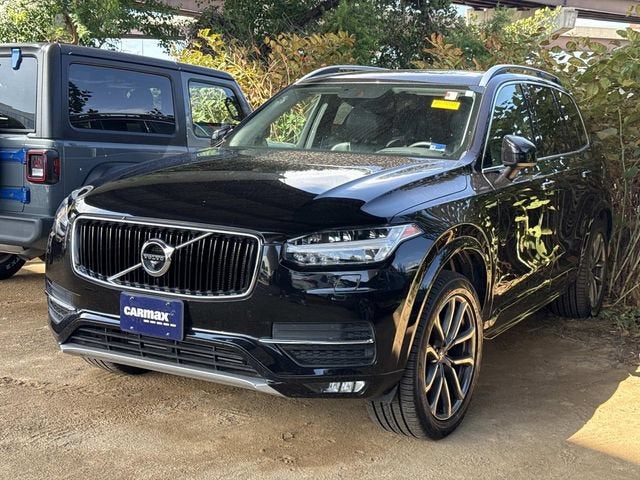 2017 Volvo XC90 T6 Momentum