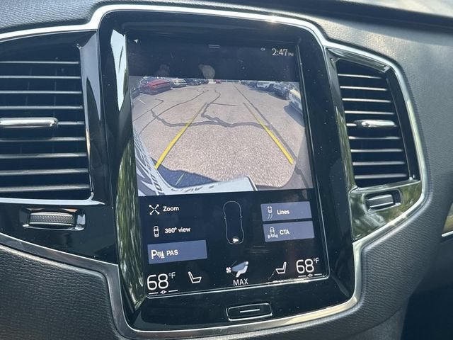 2017 Volvo XC90 T6 Momentum