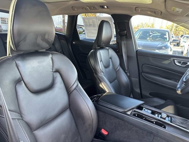 2021 Volvo XC60 Inscription