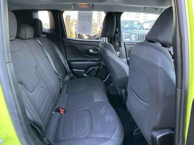 2017 Jeep Renegade Altitude 4x4