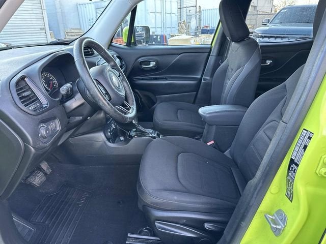 2017 Jeep Renegade Altitude 4x4