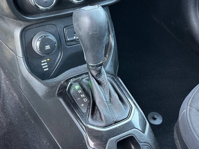 2017 Jeep Renegade Altitude 4x4