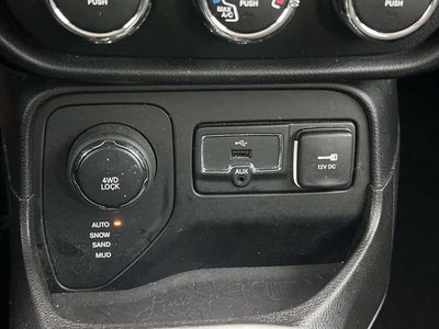 2017 Jeep Renegade Altitude 4x4