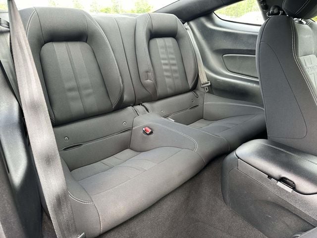 2021 Ford Mustang EcoBoost