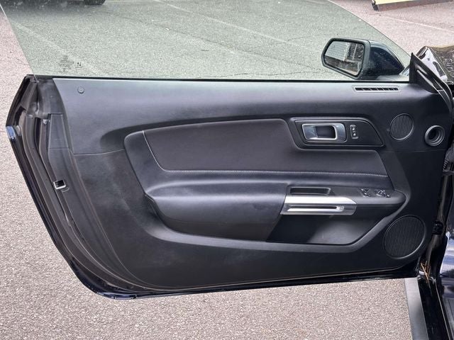 2021 Ford Mustang EcoBoost