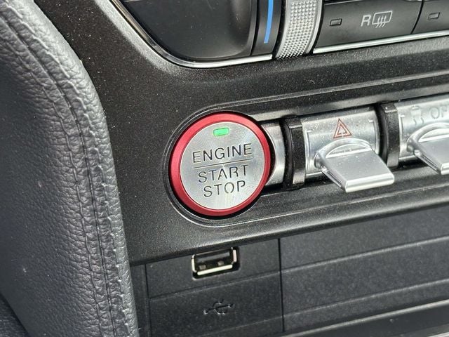 2021 Ford Mustang EcoBoost