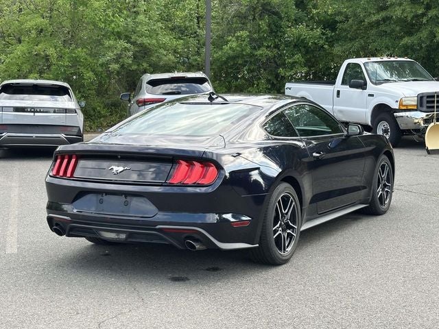 2021 Ford Mustang EcoBoost