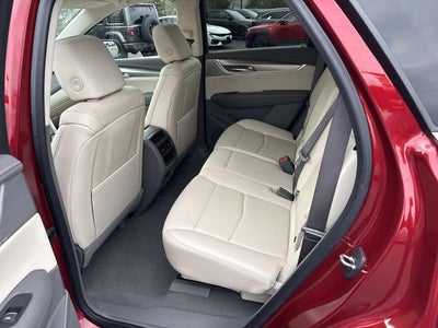 2022 Cadillac XT5 Premium Luxury