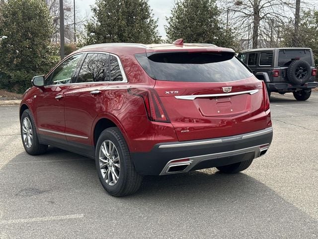 2022 Cadillac XT5 Premium Luxury