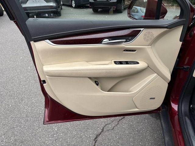 2018 Cadillac XT5 Premium Luxury