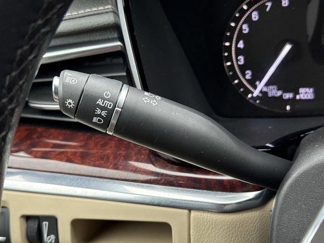 2018 Cadillac XT5 Premium Luxury