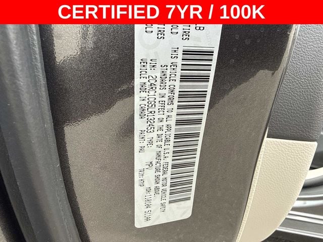 2020 Chrysler Voyager LX