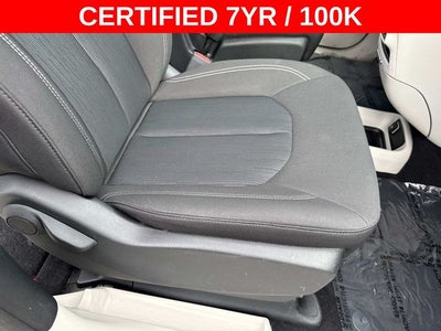 2020 Chrysler Voyager LX