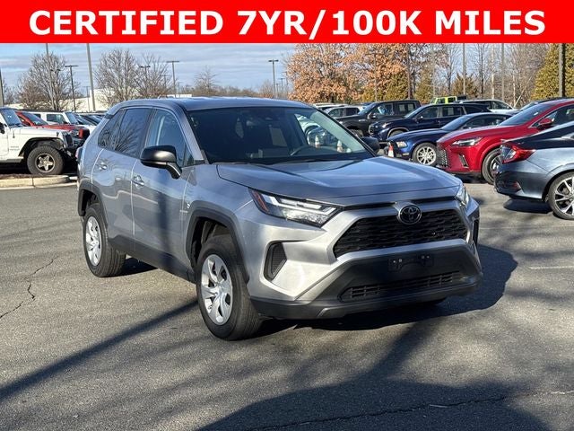 2024 Toyota RAV4 LE