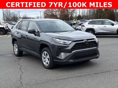 2024 Toyota RAV4 LE