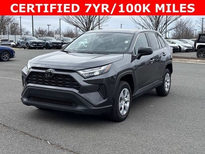 2024 Toyota RAV4 LE