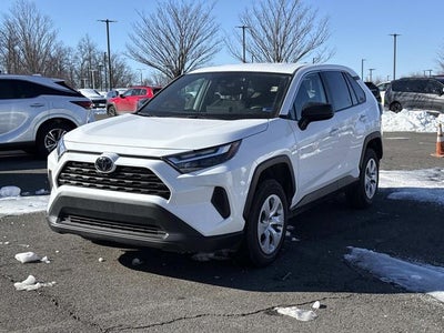 2024 Toyota RAV4 LE