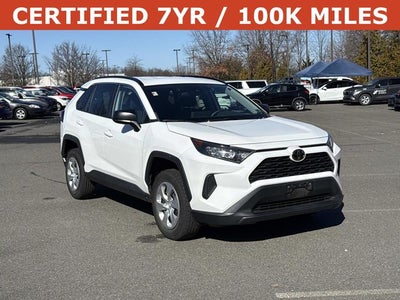 2020 Toyota RAV4 LE