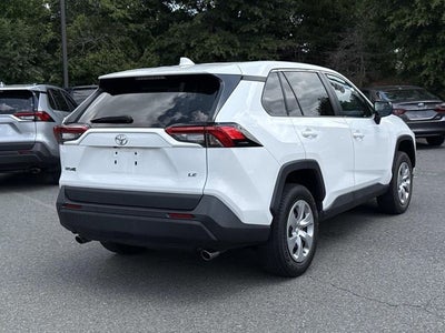 2022 Toyota RAV4 LE
