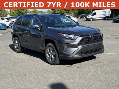 2024 Toyota RAV4 XLE