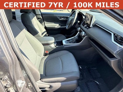 2024 Toyota RAV4 XLE