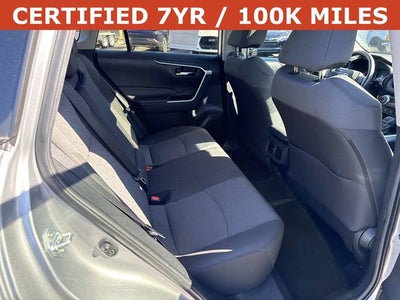 2022 Toyota RAV4 XLE
