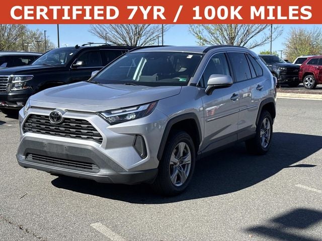 2022 Toyota RAV4 XLE
