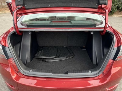 2019 Toyota Yaris LE