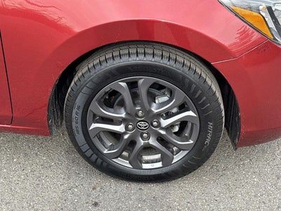 2019 Toyota Yaris LE