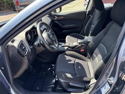 2016 Mazda Mazda3 i Sport