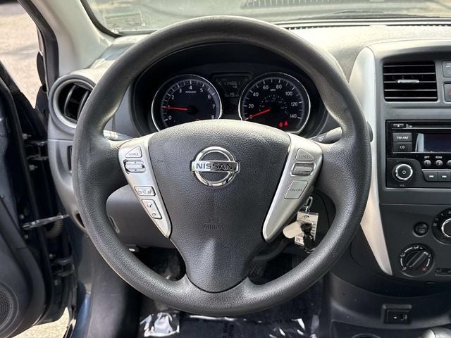 2017 Nissan Versa 1.6 SV