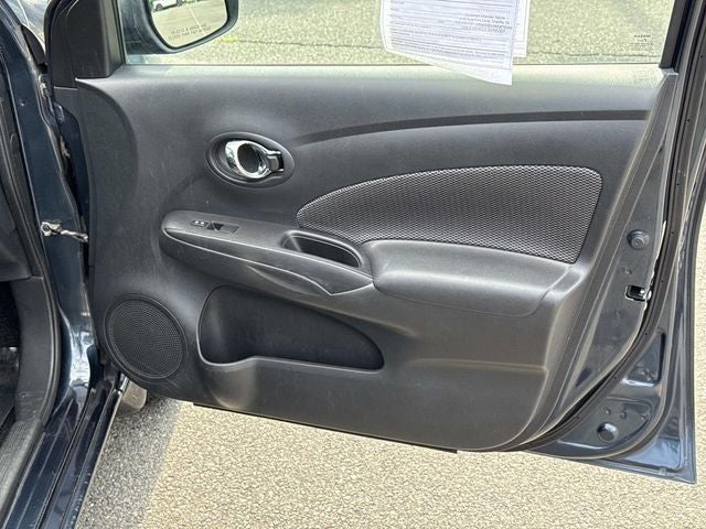 2017 Nissan Versa 1.6 SV