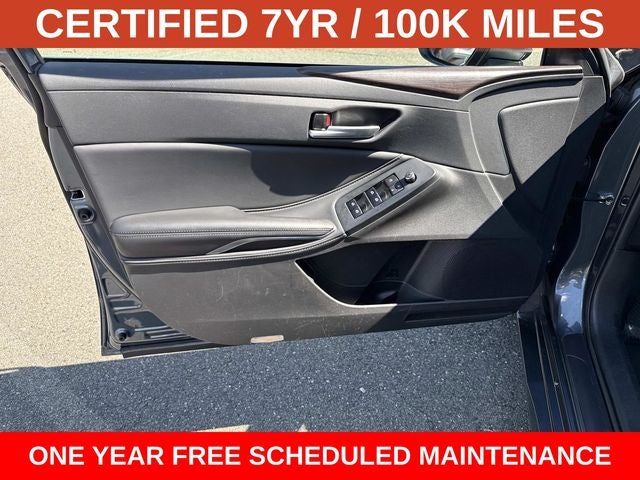 2021 Toyota Avalon Hybrid XLE Plus