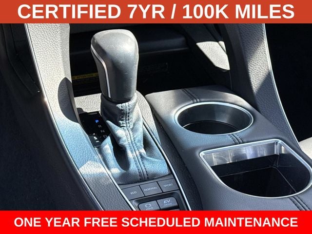2021 Toyota Avalon Hybrid XLE Plus