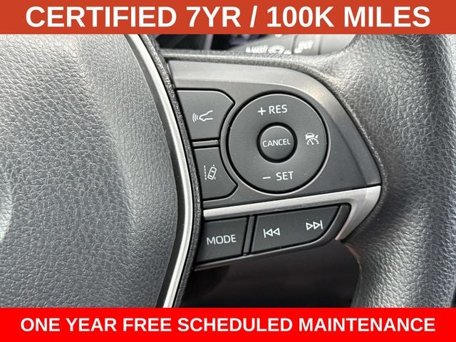 2022 Toyota Camry Hybrid LE