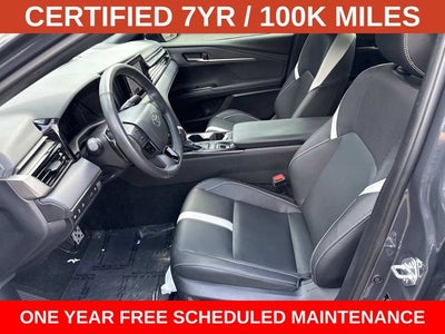 2025 Toyota Camry SE