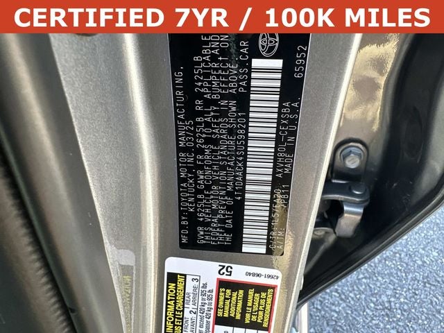 2025 Toyota Camry SE