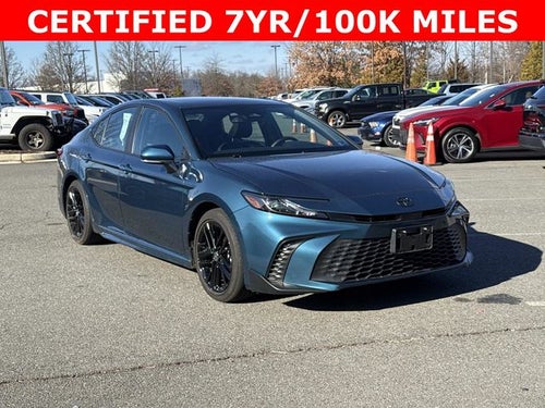 2025 Toyota Camry SE