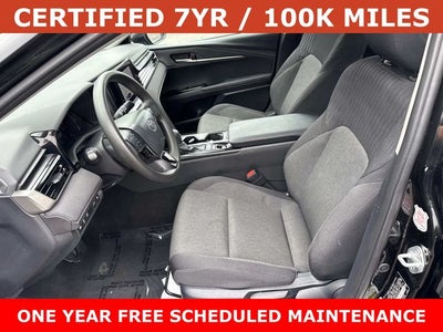 2025 Toyota Camry LE