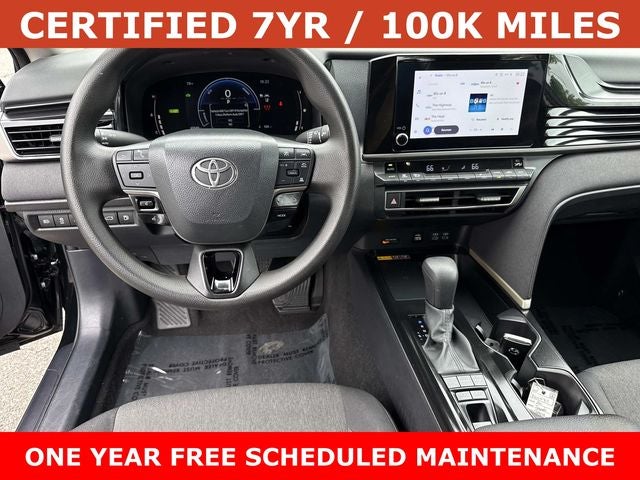 2025 Toyota Camry LE