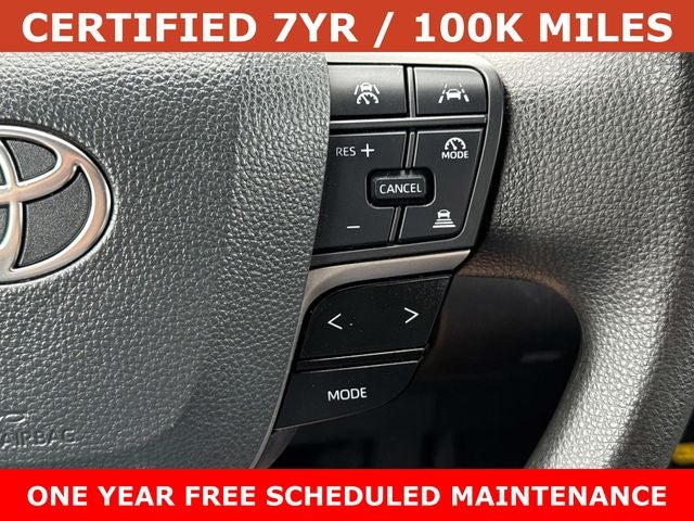 2025 Toyota Camry LE