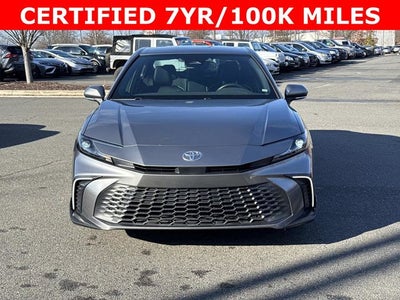 2025 Toyota Camry SE