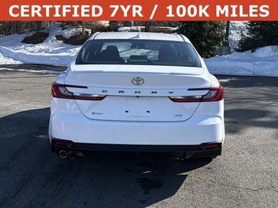 2025 Toyota Camry SE